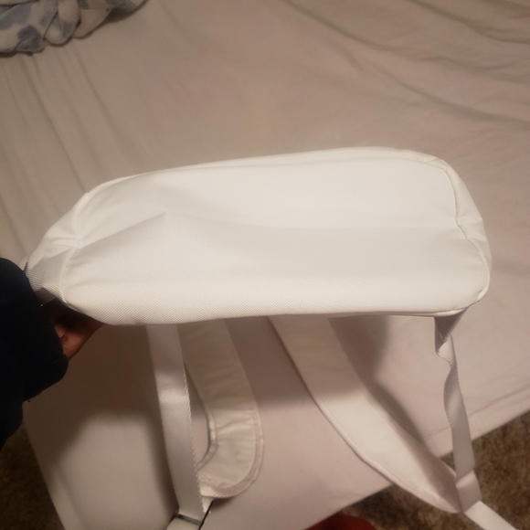 White Reebok Backpack - Picture 4 of 5